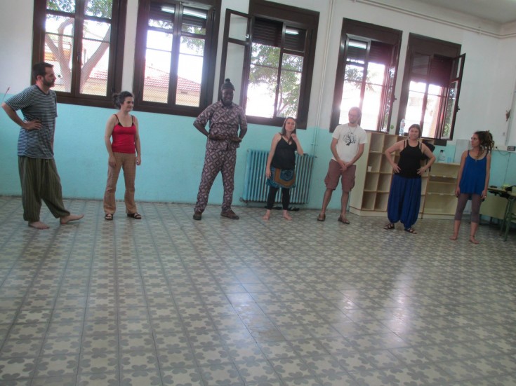 Un momento de la formación impartida por Mamadou Diol junto a La Xixa Teatre. Foto: Cedida por La Xixa Teatre
